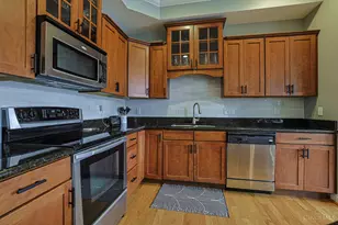 215 Stetson St, Cincinnati, OH 45219 - Photo 14