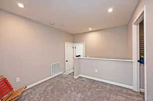 1536 Summerview Ln, Miami Township, OH 45150 - Photo 16