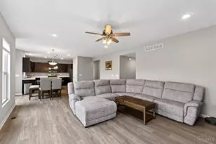 5518 Pacific Crst Ln, Fairfield Township, OH 45011 - Photo 14