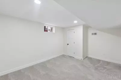 357 Meadowcrest Road, Cincinnati, OH 45231 - Photo 44