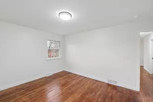 357 Meadowcrest Rd, Cincinnati, OH 45231 - Photo 34