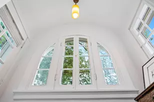 3246 Observatory Ave, Cincinnati, OH 45208 - Photo 8