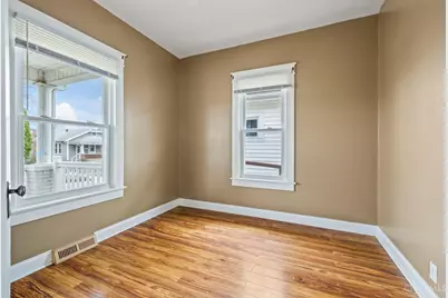 1303 Campbell Avenue, Hamilton, OH 45011 - Photo 8