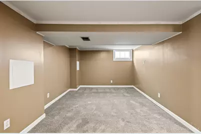 1303 Campbell Avenue, Hamilton, OH 45011 - Photo 16