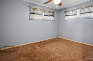 105 Jan Lynn Ln, Liberty Twp, OH 45133 - Photo 20