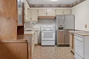 105 Jan Lynn Ln, Liberty Twp, OH 45133 - Photo 12