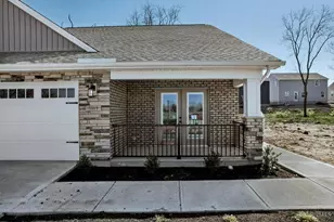 5019 Waterford Ln, Middletown, OH 45042 - Photo 2