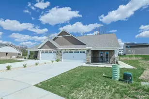 5019 Waterford Ln, Middletown, OH 45042 - Photo 1