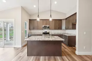 5019 Waterford Ln, Middletown, OH 45042 - Photo 6