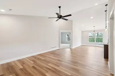 5019 Waterford Lane, Middletown, OH 45042 - Photo 12