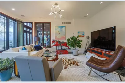 206 Hilltop Lane, Wyoming, OH 45215 - Photo 14