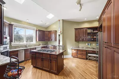 324 Beech Avenue, Wyoming, OH 45215 - Photo 8