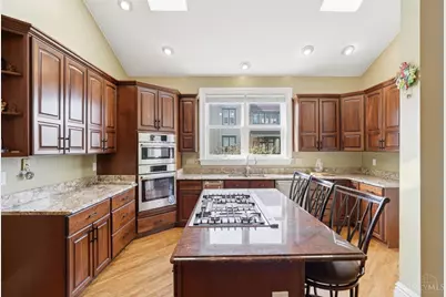 324 Beech Avenue, Wyoming, OH 45215 - Photo 10