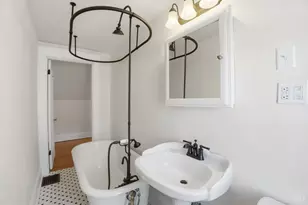 24 Arcadia Pl, Cincinnati, OH 45208 - Photo 28