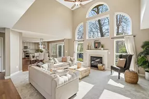 7259 Maple Leaf Ct, Liberty Township, OH 45044 - Photo 8