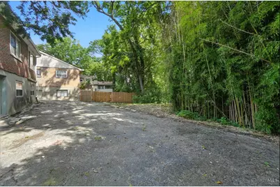1224 Westminster Drive, Cincinnati, OH 45229 - Photo 24