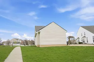 299 Village Park Dr, Lebanon, OH 45036 - Photo 10