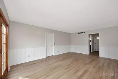 106 Beechpoint Drive, Oxford Township, OH 45056 - Photo 12