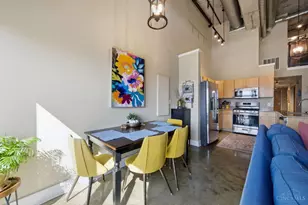 353 W 4th St, Cincinnati, OH 45202 - Photo 12