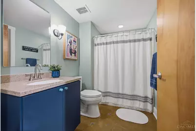 353 W Fourth Street #602, Cincinnati, OH 45202 - Photo 36