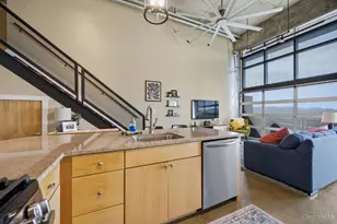 353 W 4th St, Cincinnati, OH 45202 - Photo 14