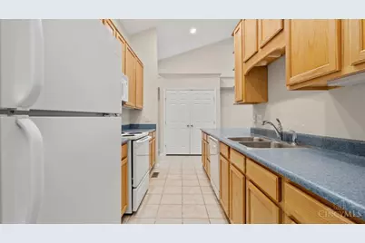 744 Breckenridge Court #204, Union Township, OH 45244 - Photo 14