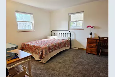 913 S Locust Street, Oxford, OH 45056 - Photo 8