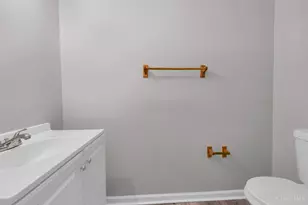 6110 Stover Ave, Cincinnati, OH 45237 - Photo 8