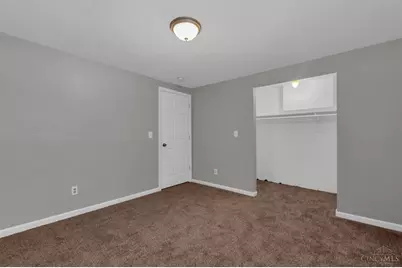 6110 Stover Ave, Cincinnati, OH 45237 - Photo 4