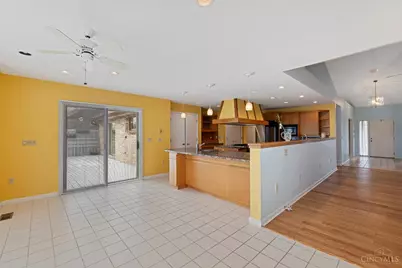 7380 Wheatland Meadow Court, West Chester, OH 45069 - Photo 14