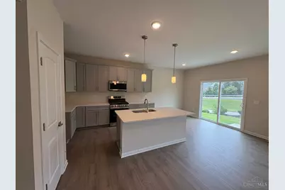 40 Chestnut Street, Springboro, OH 45066 - Photo 2