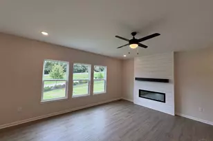 40 Chestnut St, Springboro, OH 45066 - Photo 4