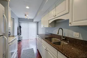 9966 Timbers Dr, Blue Ash, OH 45242 - Photo 16