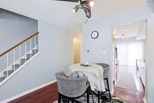 9966 Timbers Dr, Blue Ash, OH 45242 - Photo 10