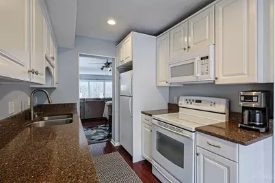 9966 Timbers Drive, Blue Ash, OH 45242 - Photo 14