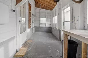 940 N High St, Hillsboro, OH 45133 - Photo 42