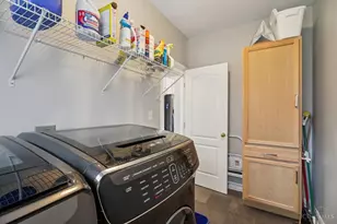 2520 Hingham Ln, Centerville, OH 45459 - Photo 14