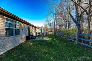 1211 Redbud Cir, Germantown, OH 45327 - Photo 26