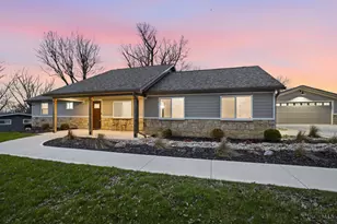 4124 Rosehill Dr, Beavercreek, OH 45431 - Photo 2