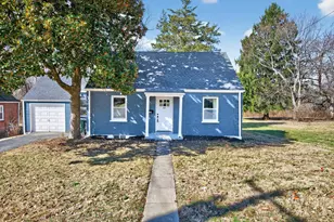 48 Damon Rd, Green Hills, OH 45218 - Photo 1