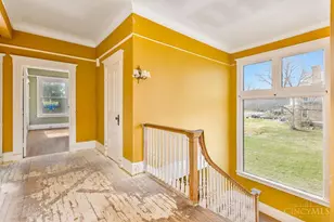 990 Burton Ave, Cincinnati, OH 45229 - Photo 18