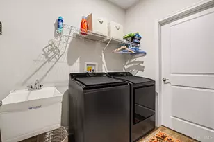 3740 Clydesdale Cir, Goshen, OH 45140 - Photo 20