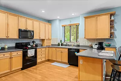 6250 Avebury Court, Hamilton Township, OH 45152 - Photo 10