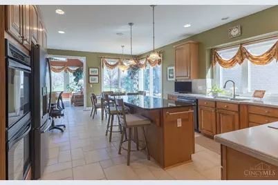 8284 Cardnia Court, Liberty Township, OH 45044 - Photo 18