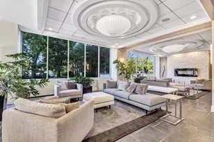 2200 Victory Pkwy, Cincinnati, OH 45206 - Photo 32