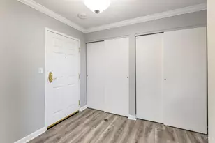 2200 Victory Pkwy, Cincinnati, OH 45206 - Photo 16