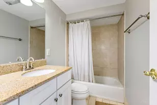 2200 Victory Pkwy, Cincinnati, OH 45206 - Photo 20