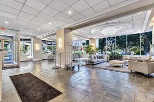 2200 Victory Pkwy, Cincinnati, OH 45206 - Photo 30