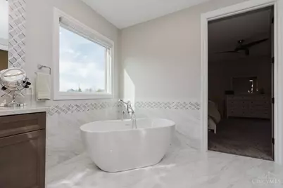 10957 Shallow Creek Court, Washington Twp, OH 45458 - Photo 32