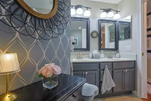 8033 Pinnacle Point Dr, West Chester, OH 45069 - Photo 22